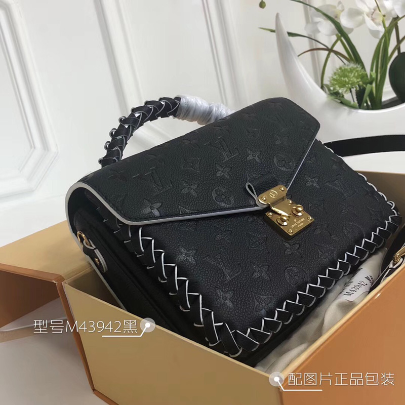 M43942 LV Pochette Metis手袋 LV全皮壓花女包 LV郵差包 LV空姐包 黑色