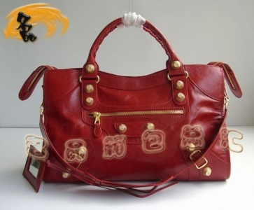 084338B u¿Ůʿб BALENCIAGAC܇ ҕr