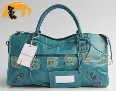 084328 A1:1Ʒ|(zh) ¿ţƤr(sh)Ůʿ BLENCIAGAC(j)܇(ch) Ů