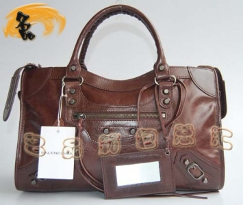 084332 A1:1Ʒ|(zh) BLENCIAGAб ¿ţƤr(sh) ҙC(j)܇(ch)