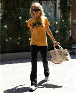 084332 ¿ţƤrŮʿ ҙC܇ BALENCIAGAб