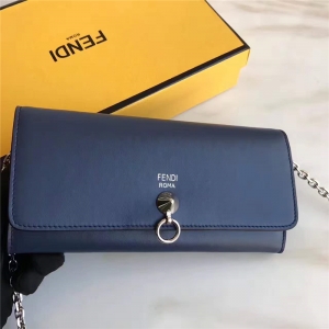 Fendi ҵ 0252 СţƤ ̖LƤA ٭h(hun) ɲж朗l玧