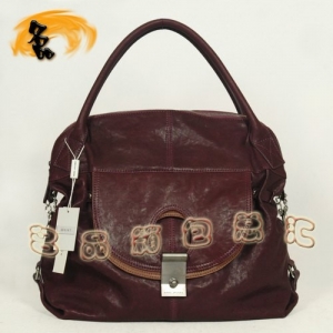 8387 u(mi)N(xio)Ů Marc Jacobsr(sh)Ů Marc Jacobs(jng) μ ϼtɫ