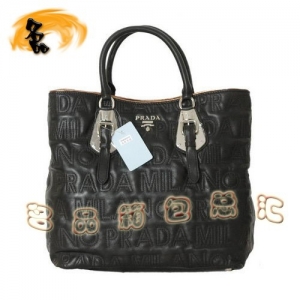 868363A  Prada¿Ů _ĸre Pradaμ ɫ