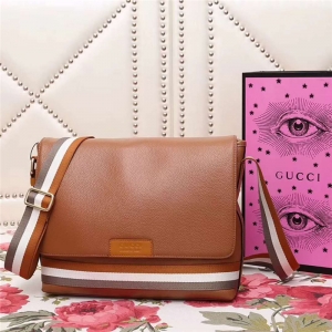 281422 GUCCI ʿ̄e Ƥ μб ɫ