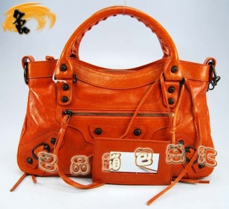 103208  ҙC܇ Balenciagaμ MƤrŮ  ɫ