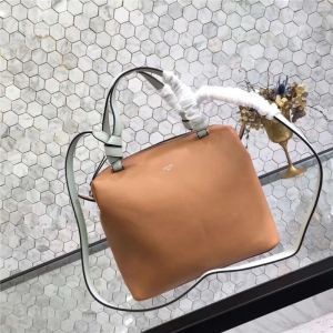 Celineِ Celine Soft Cube ⻬СţƤ б ɫ