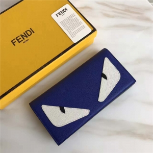 FENDI ҵ zӡƴɫСţƤLƤA {ɫ