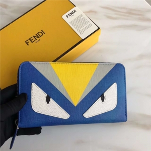 FENDI ҵ zӡƴɫСţƤL(zhng)ƤA S~{(ln)Ƥ