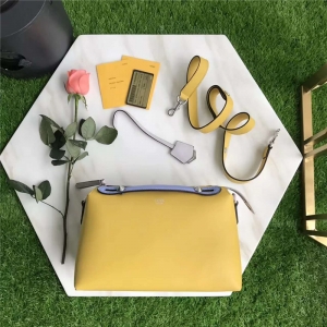 149S FENDI ҵ 2017¿ ܛСţƤ ƴɫʿD Sƴ