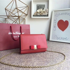 22B558 Ferragamo Ľ  Vara Y w朗l t