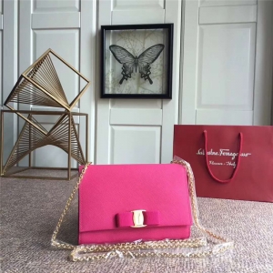 22B558 Ferragamo Ľ  Vara Y w朗l Ҽt