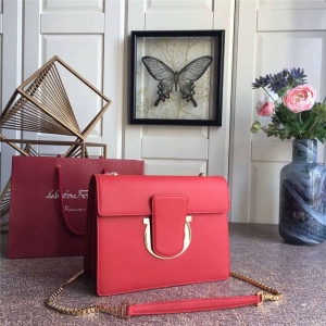 21G671 Ferragamo Ľ h СţƤ ̖w 朗l tɫ