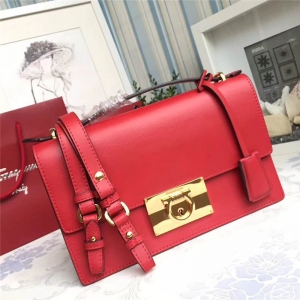 21E099 FerragamoƸĽ ͹ŷ ̖ μ tɫ