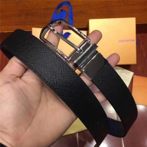 M9071S LV TaigaƤ SLENDER p ʿ {y