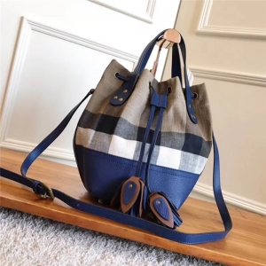 Burberry ͌Ů ¿yˮͰ ɲʽС {ɫ