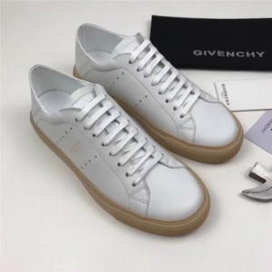 1952ϵ Glvenchy oϣЬ \Ь GlvenchyeЬ ٷ¿ ɫ