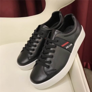 PRADA _Ь ԭSƤ PRADAЬ  ٷ¿ ɫ