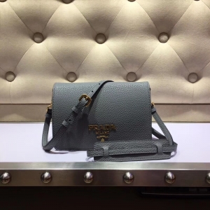 1BH102 Prada _Ů pradaμ prada¹Ƥy 朗lְ