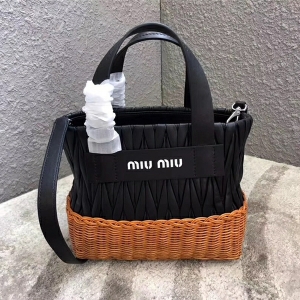 5BA076 MIUMIU¿ СƤ l Ͱ ɫ