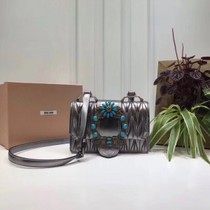 5BH609 MIUMIU ¿ ʯᔴ@ ƤỨ͹y б ɫ