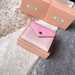 5MH014 MiuMiuX ƴɫXA M(jn)ţƤɽy ŷ̿X ɫ