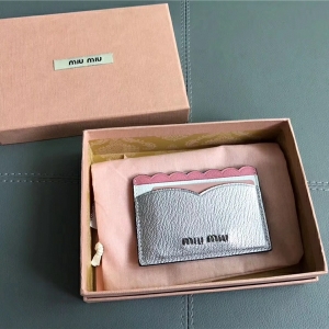 5MC208 MiuMiu ƴɫϵ M(jn)ţƤɽy ƴɫ ۰y