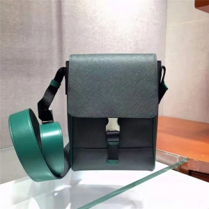 2VD019 Pradaа ʮּyţƤ Qײɫ Pradaб _μ {ɫ