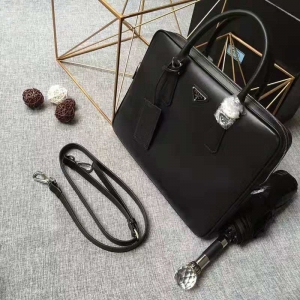 Pradaа ʮּyţƤ  ʿİ _(d)а Prada ɫ