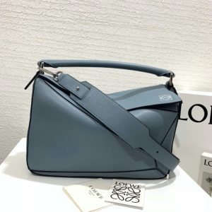 322 LOEWE_ Puzzle Bag ̖(ho)_׺ΰ F{(ln)