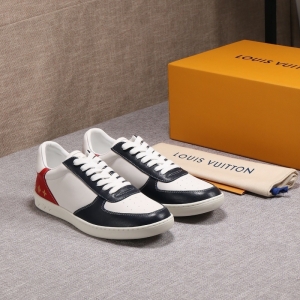 1A5HW5 LV Rivoli \Ь СţƤMonogramЬ LVЬ ɫ