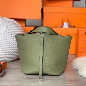 HermesR˲˻@ Hermes picotin18 RˮͰ TCƤ βݾG