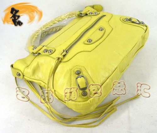 084331 ƷƷ| ҙC܇ BALENCIAGA¿rŮ 