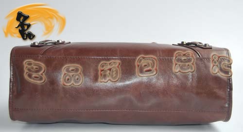 084332 超A1:1品質(zhì) BLENCIAGA斜挎包 新款牛皮時(shí)尚手提包 巴黎世家機(jī)車包