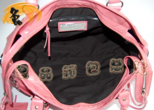 084328 巴黎世家新款粉紅色牛皮時尚女士斜挎包 經典機車包 BALENCIAGA手提包