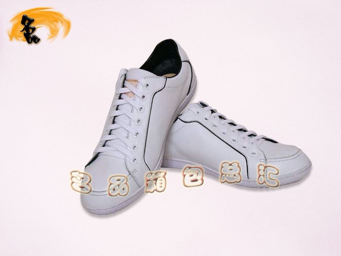 1PC LV 最新款男款時尚休閑鞋 LV 板鞋 LV 真皮男鞋 一比一品質 白色