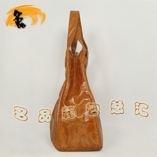 8539 Marc Jacobs熱銷款 Marc Jacobs單肩女包 Marc Jacobs時(shí)尚手提包 土黃色