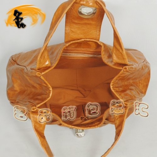 8539 Marc Jacobs熱銷款 Marc Jacobs單肩女包 Marc Jacobs時(shí)尚手提包 土黃色