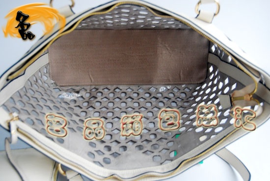 1020 Prada 最新款 時(shí)尚休閑女士單肩包 Prada女包 原版一比一品質(zhì) 米白色