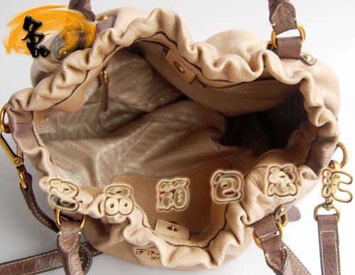 80066 正品品質 Prada最新款 進口牛皮時尚女包 Prada斜挎包 Prada手提包 米白色