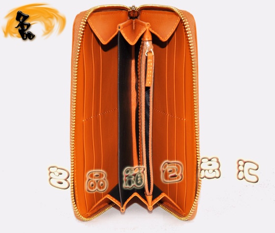 212110 X Gucci¿ Gucciߙn^ţƤŮʿXA GucciLX ɫ