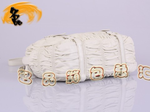 BL0397 _¿ްƤ Pradaб _e PradaŮ ɫ