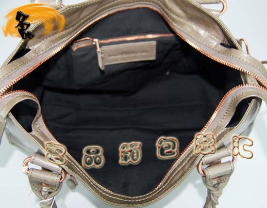 173084C  Balenciaga MڸߙnţƤrŮ ҆μ C܇ yɫ