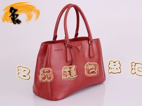 BN1874 Prada單肩包 新款時尚女士休閑包 十字紋進口牛皮女包 普拉達手提包 紅色