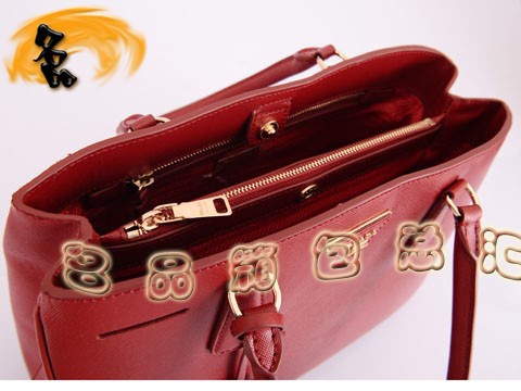 BN1874 Prada單肩包 新款時尚女士休閑包 十字紋進口牛皮女包 普拉達手提包 紅色