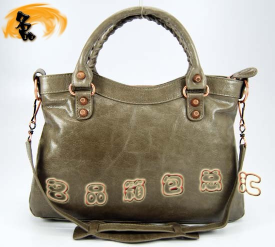 240557C 巴黎世家單肩包 進(jìn)口油皮時(shí)尚女包 Balenciaga機(jī)車(chē)包 手提包 銀灰色