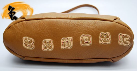 5673 Prada女包 普拉達斜挎包 Prada時尚休閑女士手提包 最新款女包 土黃色