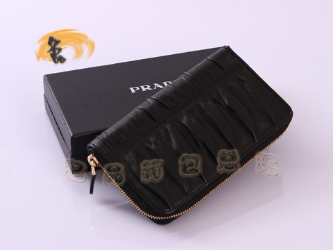 1M0506 Prada¿ްƤX PradaX _LXA PradaŮ ɫ