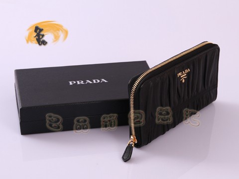 1M0506 Prada¿ްƤX PradaX _LXA PradaŮ ɫ