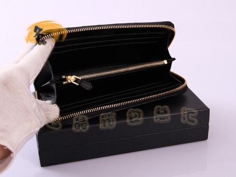 1M0506 Prada¿ްƤX PradaX _LXA PradaŮ ɫ